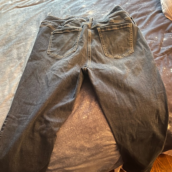 Torrid JEGGING SKINNY SUPER SOFT HIGH-RISE JEAN in size 16T - Picture 6 of 7